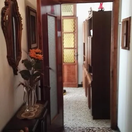 Casa Vacanza Elena Vakantiehuis *
